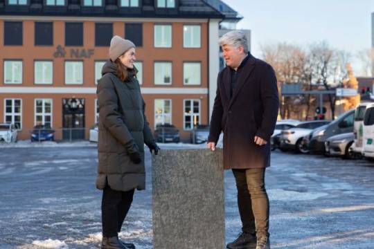 Ombruk er samarbeid: Marianne Algrøy og Bernt Aasenhuus er tydelig på at ombruk er veien å gå og måten å tenke på framover. Foto: Hav Eiendom